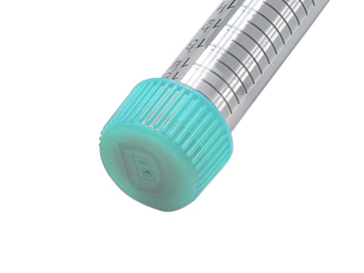 蓋子帶有透氣孔且?guī)Ф』z塞，用于連接注射器